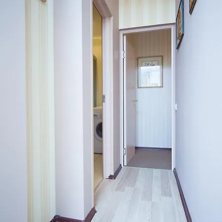 里加琥珀公寓酒店